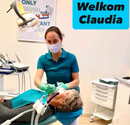 Nieuwe collega Claudia start als mondhygiëniste bij de praktijk