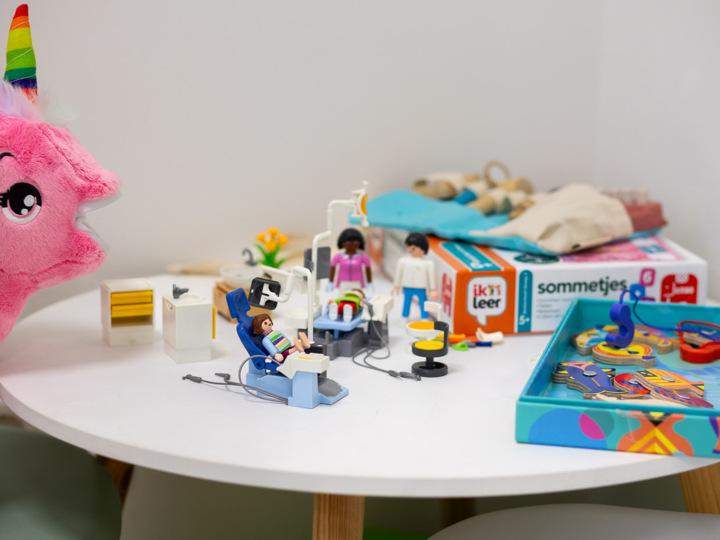 speelhoek voor kinderen bij de mondhygiëne praktijk in de beemster